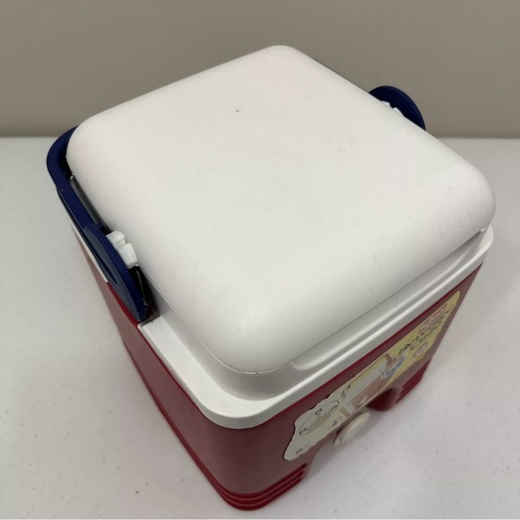 Vintage Igloo Beverage Cube Red 1 Gal/3.8 L Hot Cold Chest Cooler Made in USA - Picture 6 of 14